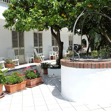 Casa Mazzella 2* 卡萨米乔拉泰尔梅