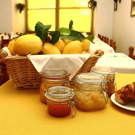 Hotel Casa Mazzella 2*